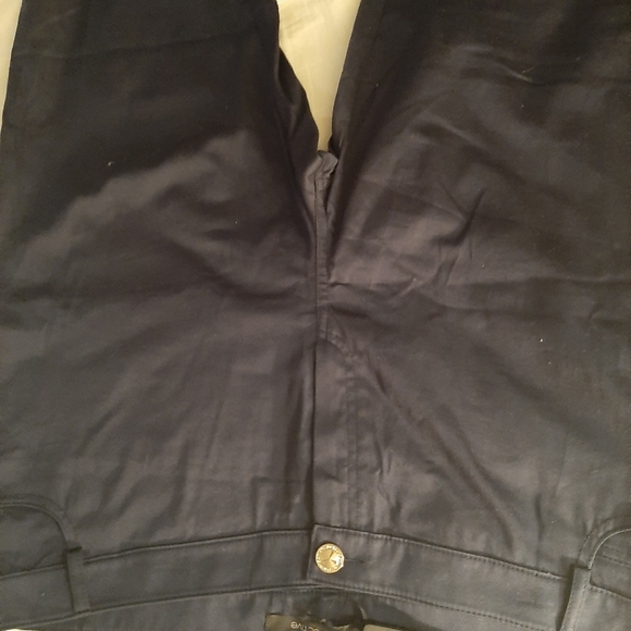 Ladies clothing - Picture 6 of 8